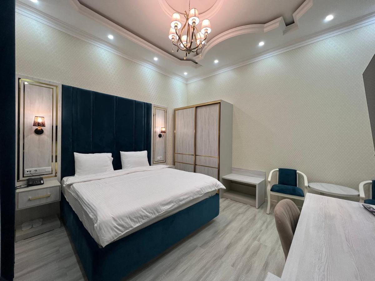 Hotel Sharq Dushanbe Ngoại thất bức ảnh