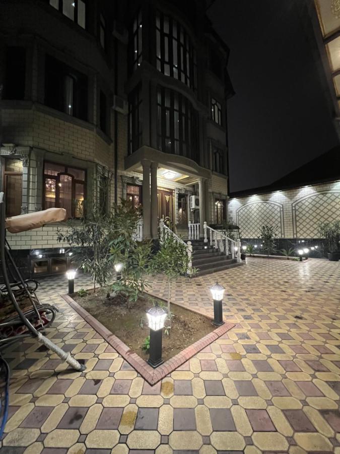 Hotel Sharq Dushanbe Ngoại thất bức ảnh