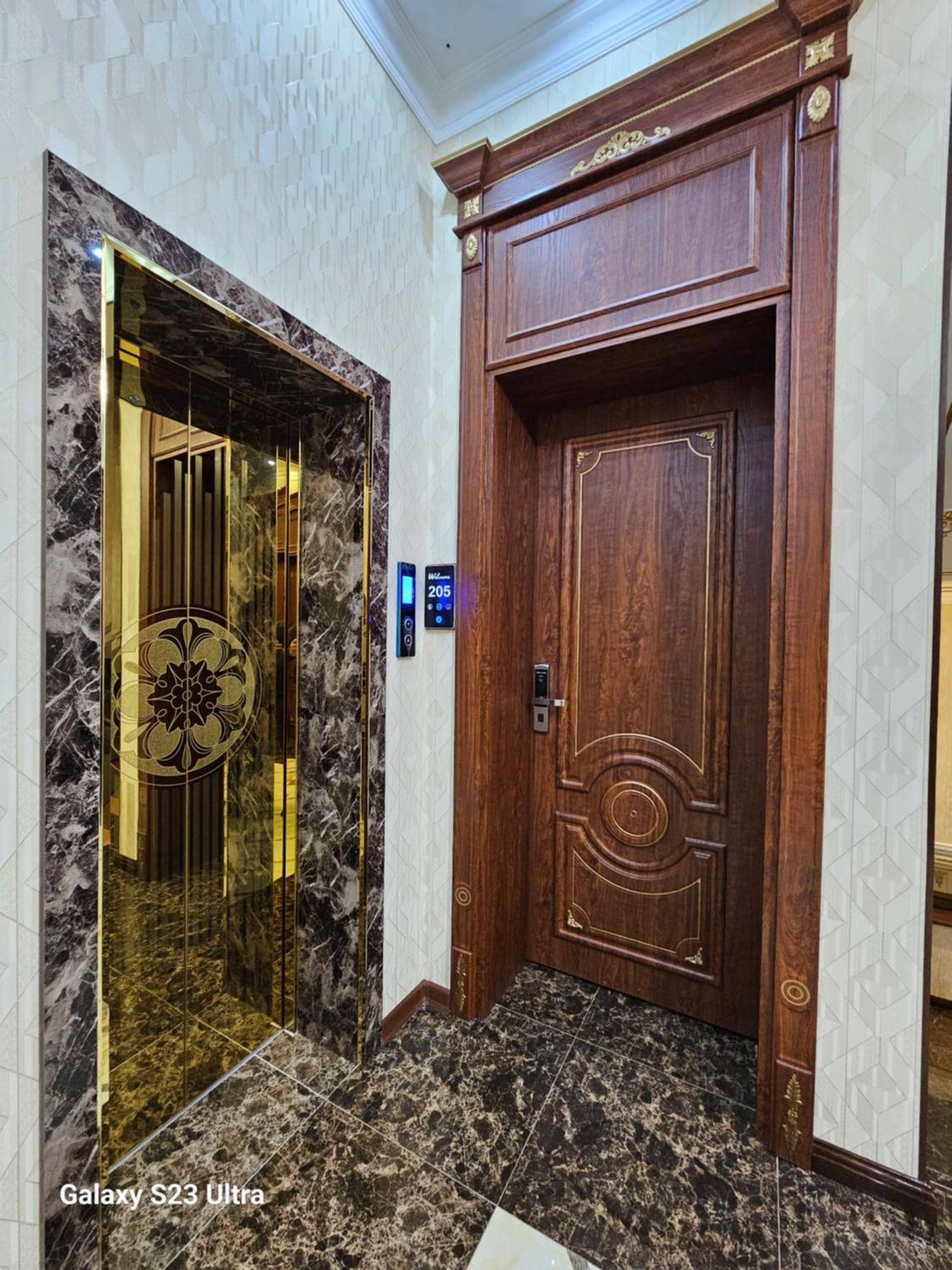 Hotel Sharq Dushanbe Ngoại thất bức ảnh