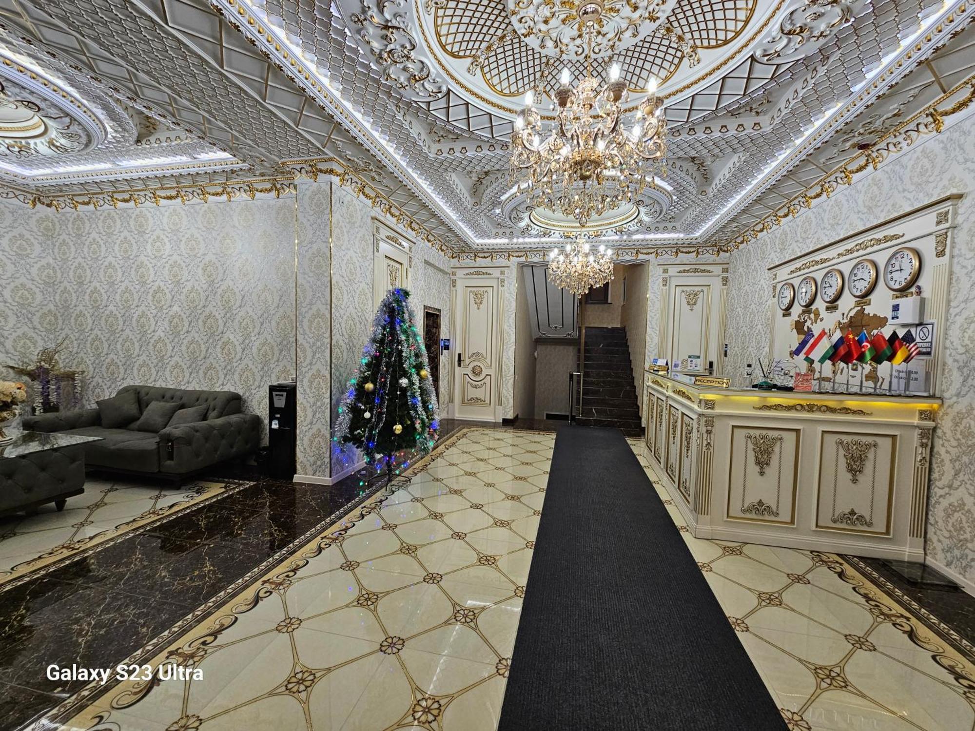 Hotel Sharq Dushanbe Ngoại thất bức ảnh