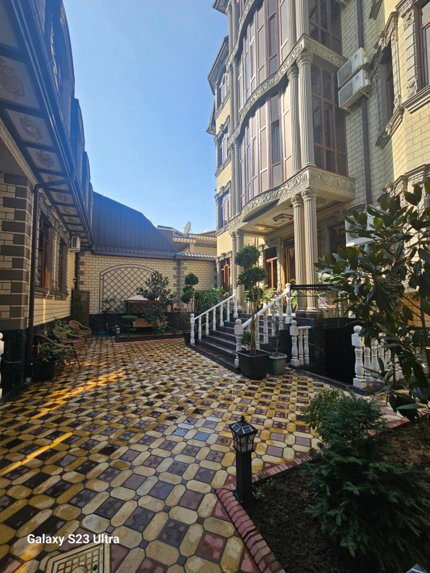 Hotel Sharq Dushanbe Ngoại thất bức ảnh