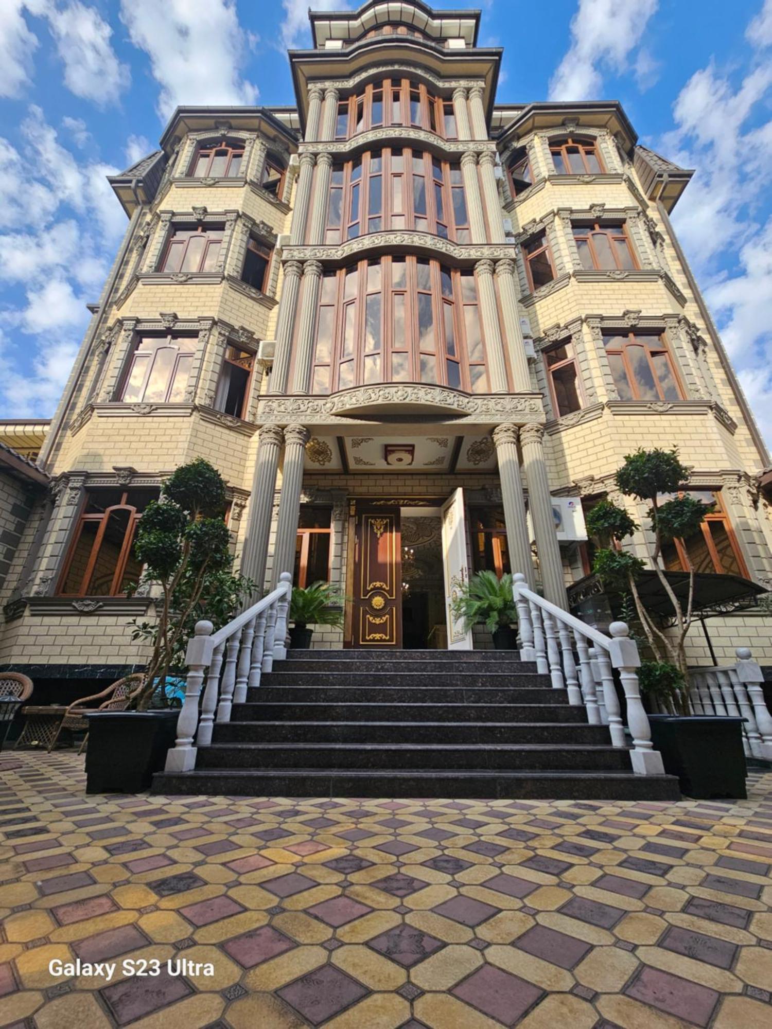 Hotel Sharq Dushanbe Ngoại thất bức ảnh