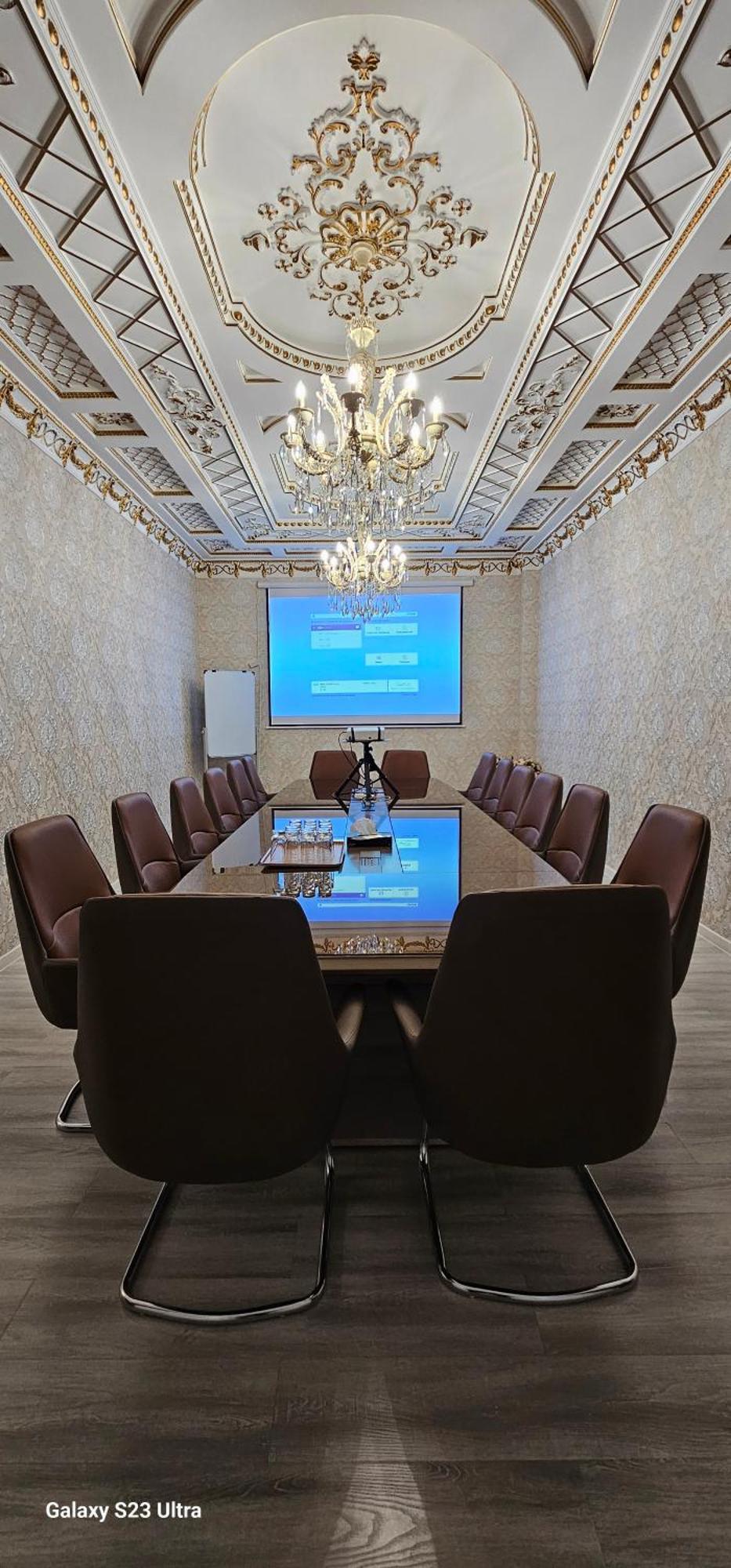 Hotel Sharq Dushanbe Ngoại thất bức ảnh